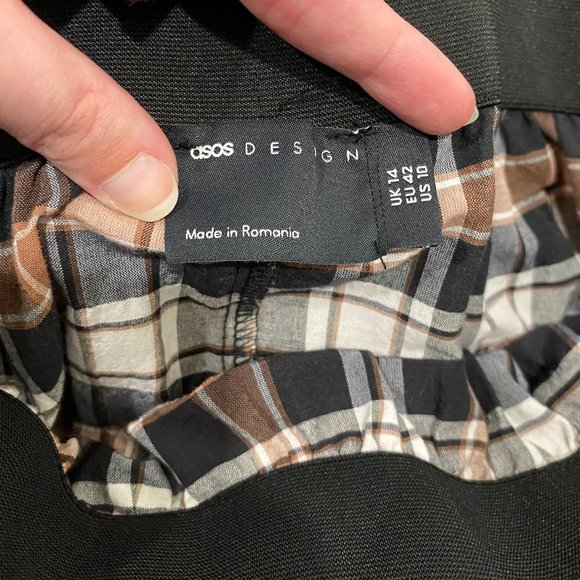 PRELOVED ASOS || PLAID MIDI SKIRT - Picture 3 of 4